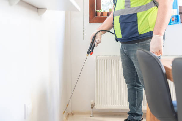 Best Pest Prevention Services  in Mendota, CA